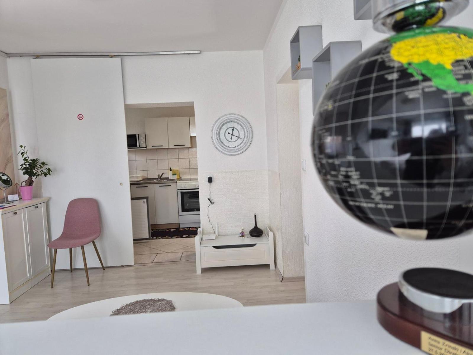 Apartmani Habibi Jalzabet Buitenkant foto